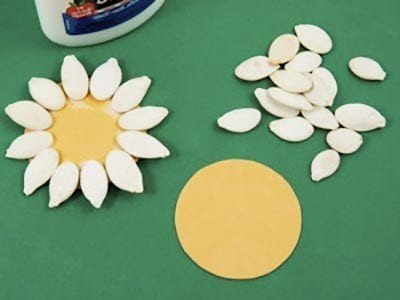 Поделки из тыквенных семечек для детей