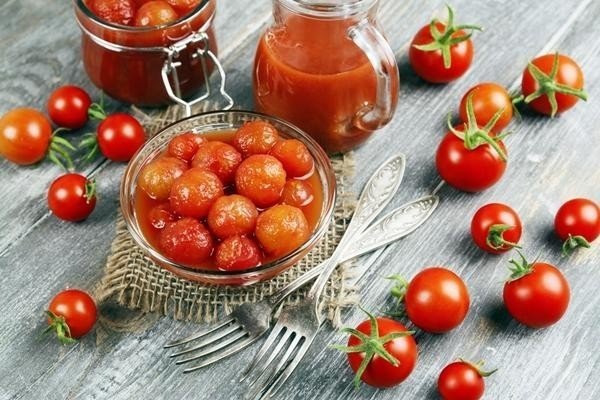 Консервируем помидоры томатным соком