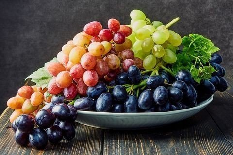 Разные сорта винограда
