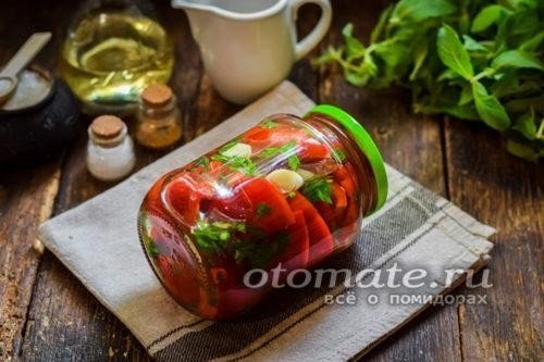 Салат из помидор на зиму