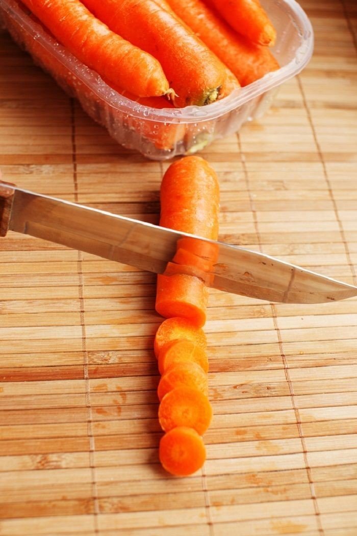 Крупно нарезанная морковь